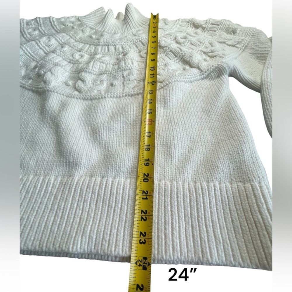 Banana Republic Couronne Cable Knit
Sweater, size XL - Picture 6 of 11